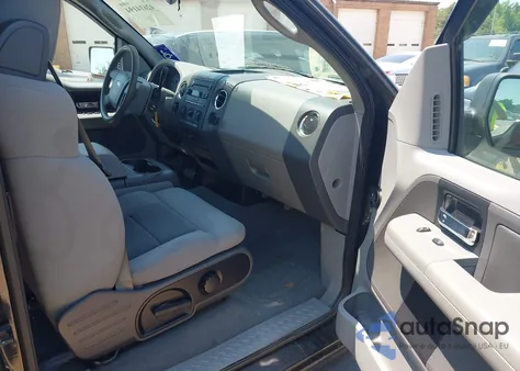 2004 Ford F-150 Fx4/Lariat/Xl/Xlt z USA, uszkodzony, nr VIN 1FTPX14514NC37871